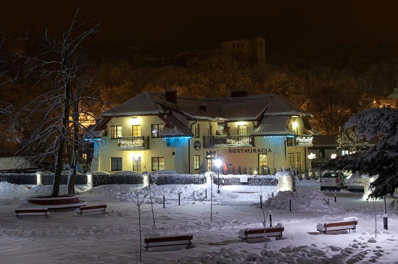 לינה וארוחת בוקר קז'ימייז' דולני Austeria Kazimierska מראה חיצוני תמונה